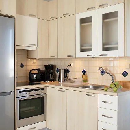Apartment Ark Vouliagmeni *